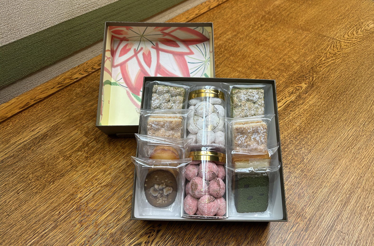 ギフトボックス